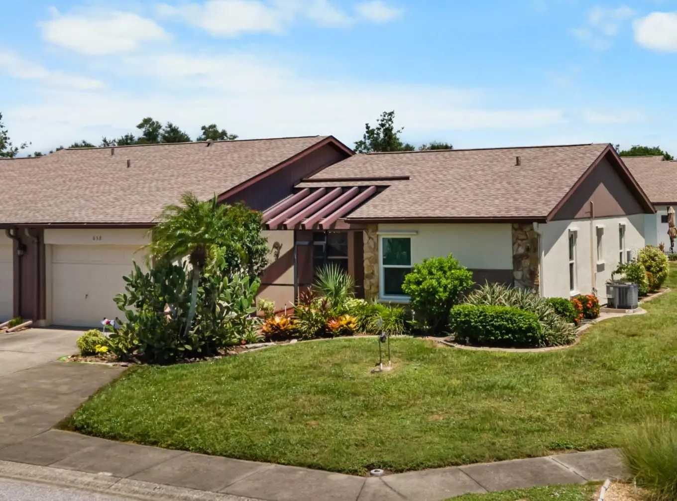 658 Foxwood Boulevard, FL