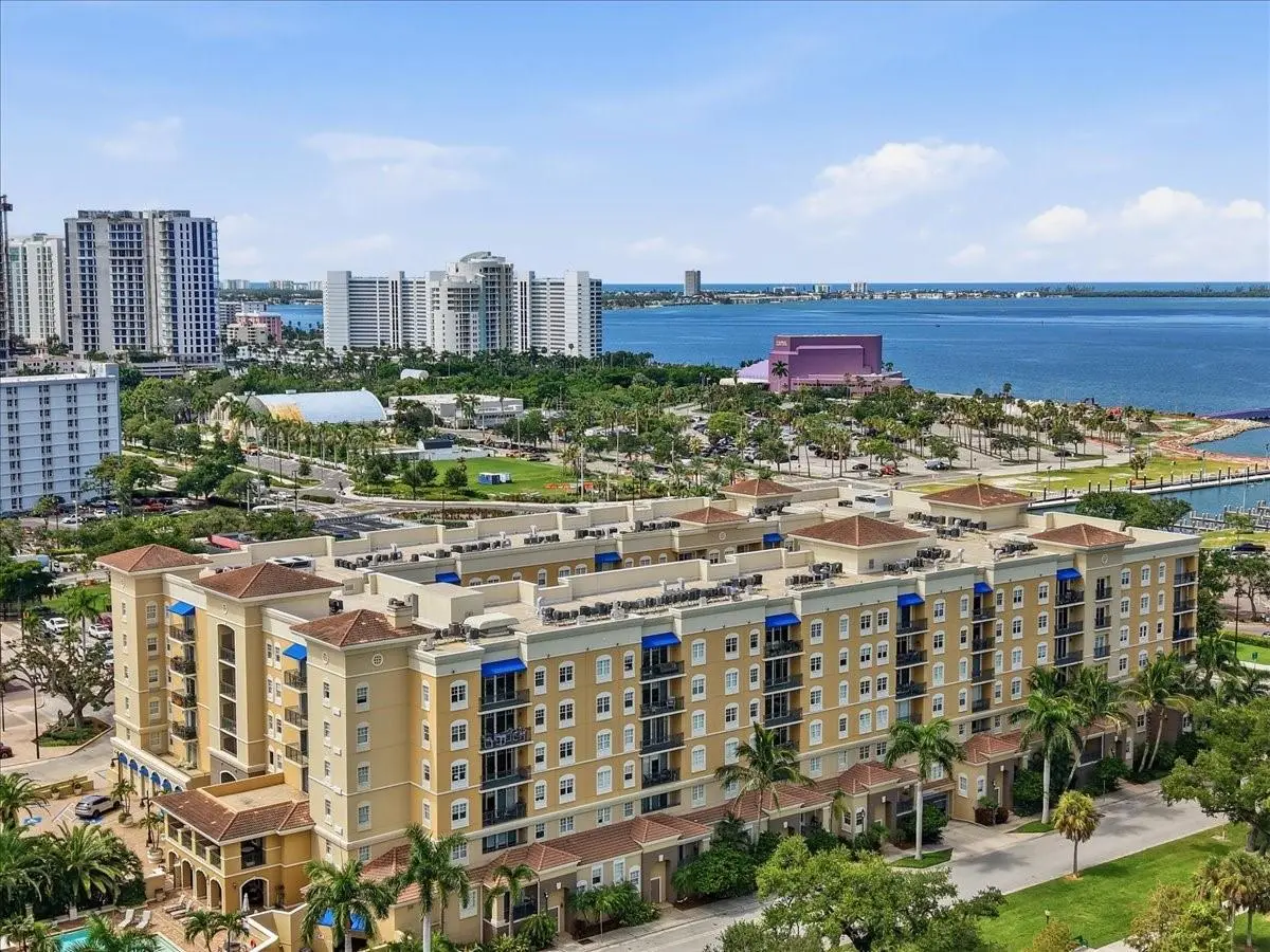 1064 Tamiami Trail, FL