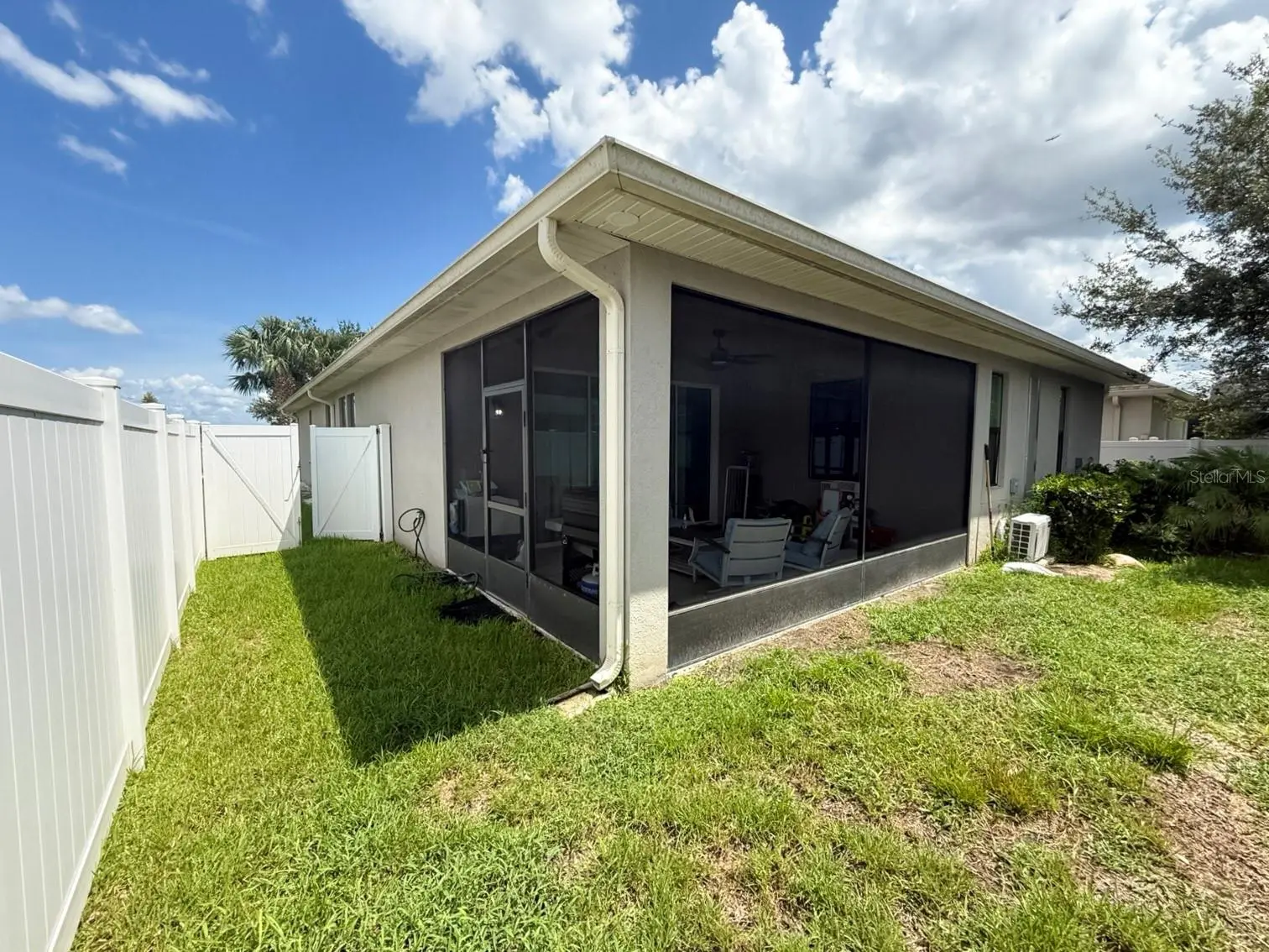 2524 Fontaine Drive, FL