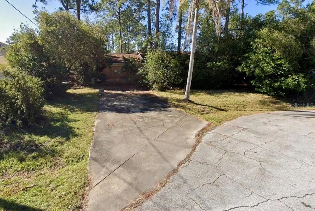 5 Laredo Place, FL