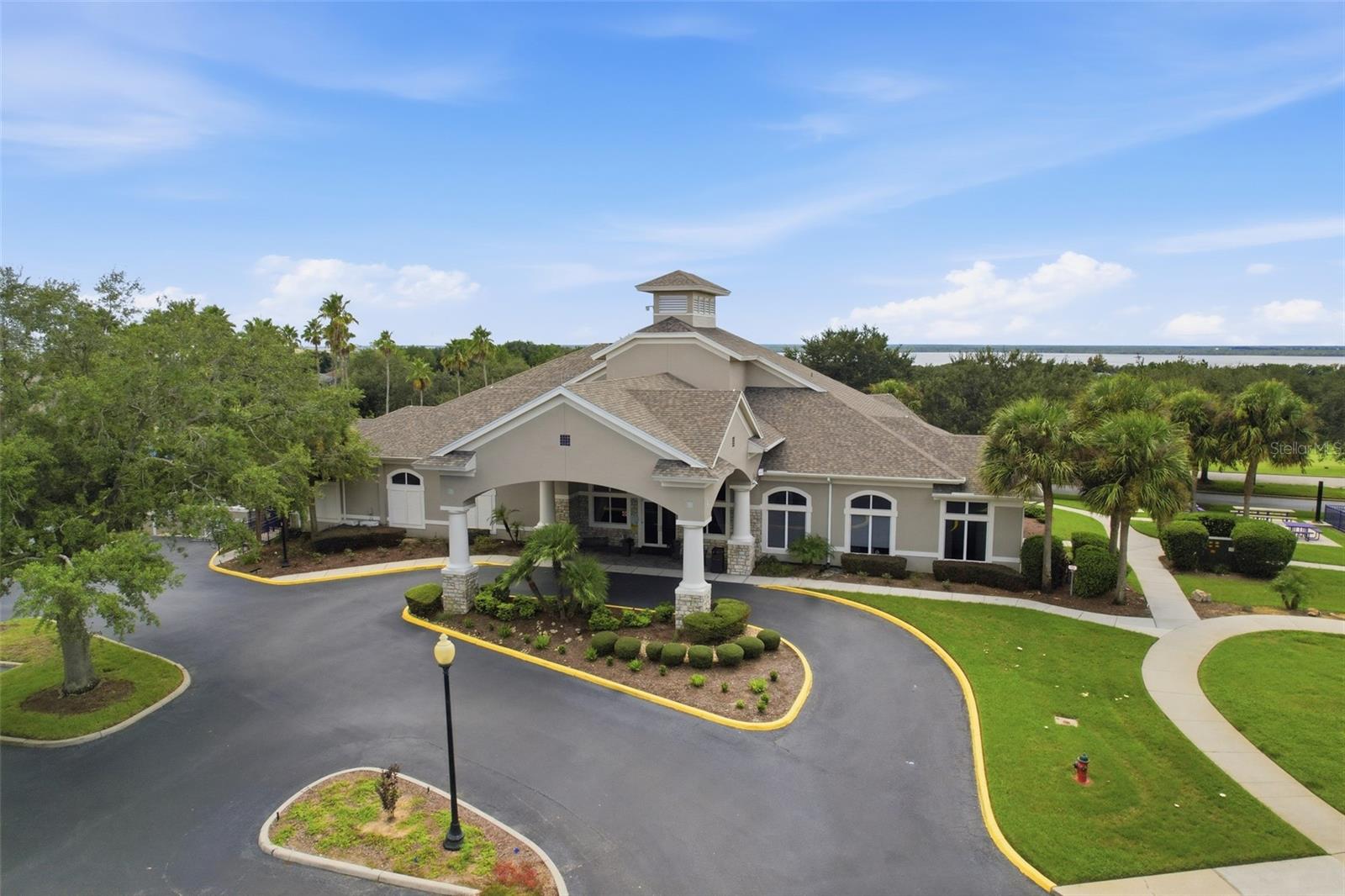 1596 Kennesaw Drive, FL