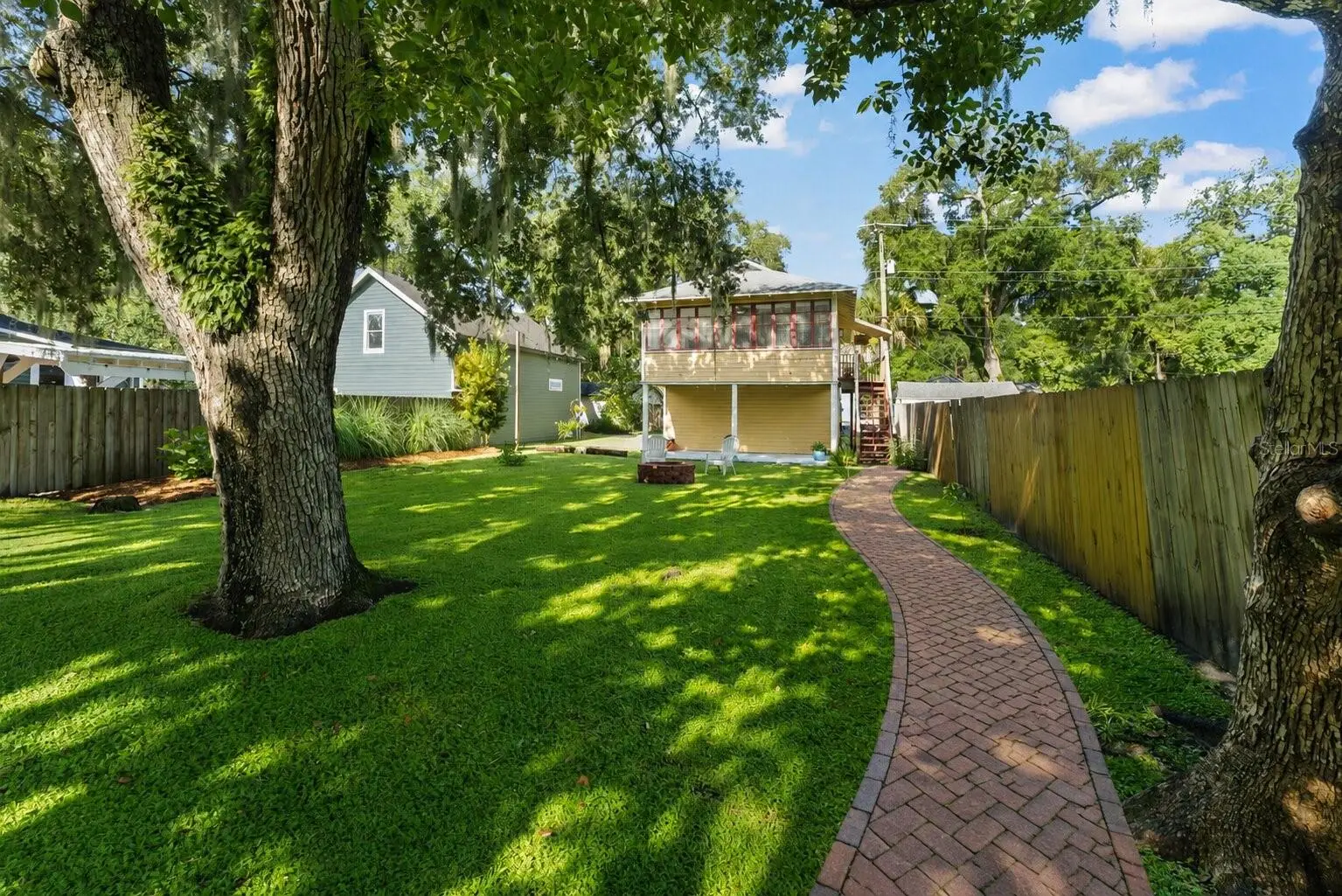 1018 Elm Avenue, FL