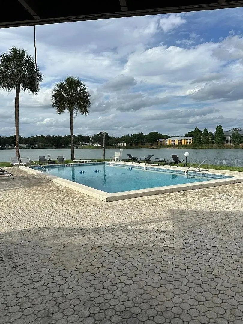 1920 Edgewood Drive, FL