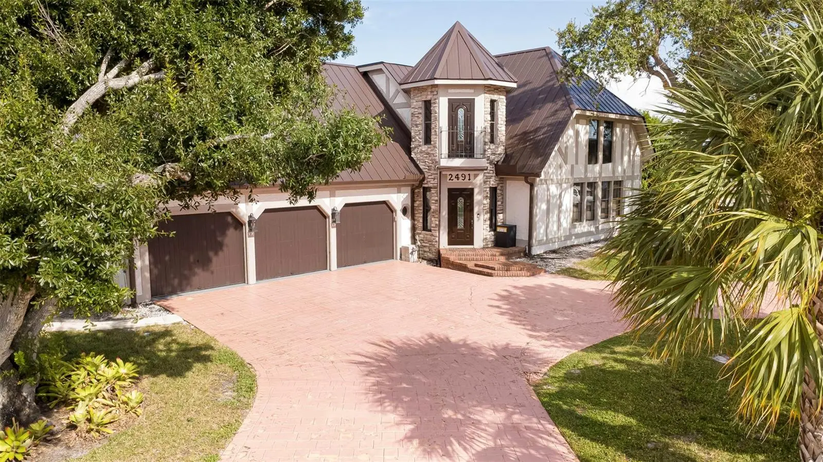 2491 Palm Tree Drive, FL