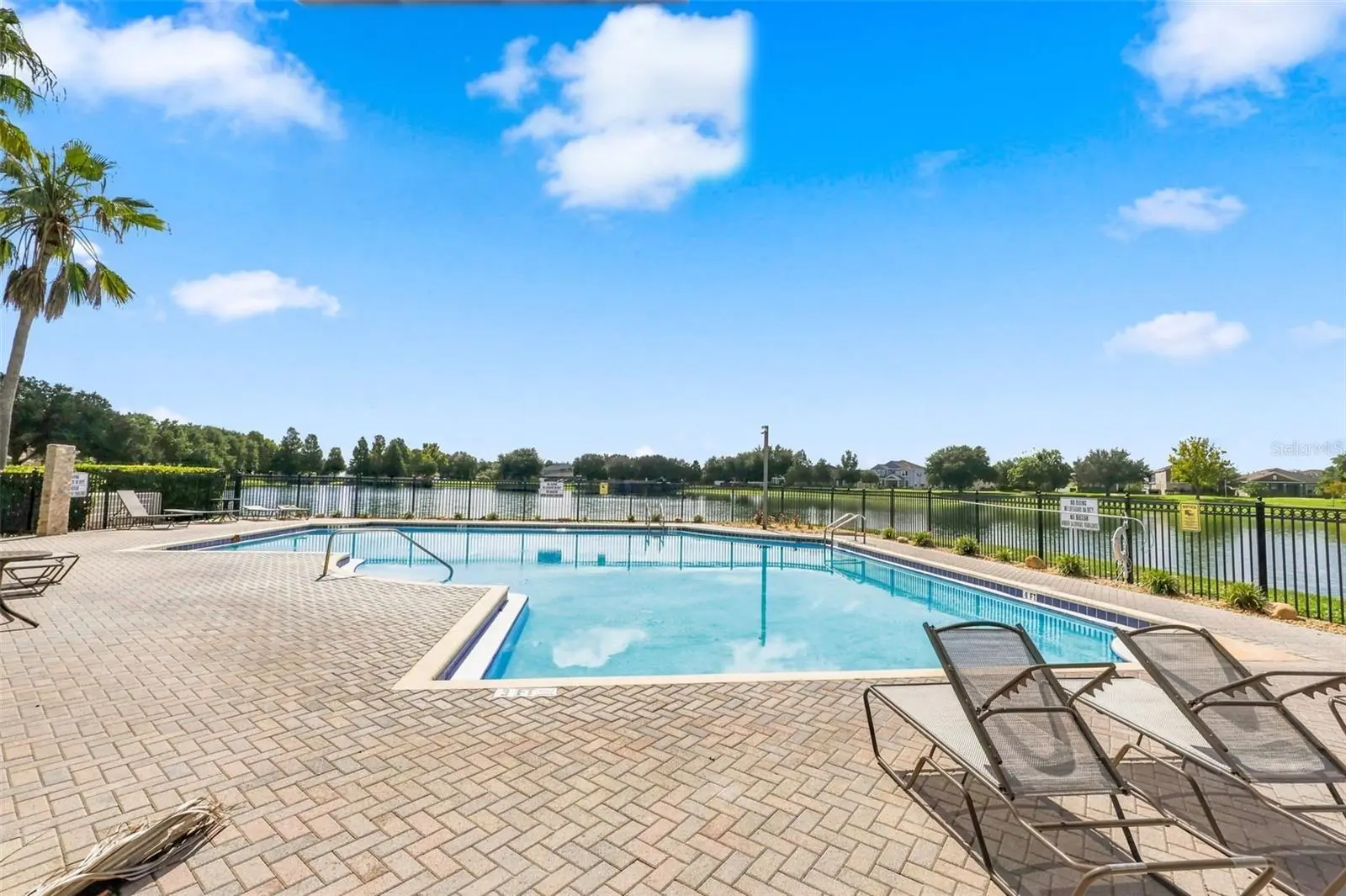 2050 Beacon Landing Circle, FL