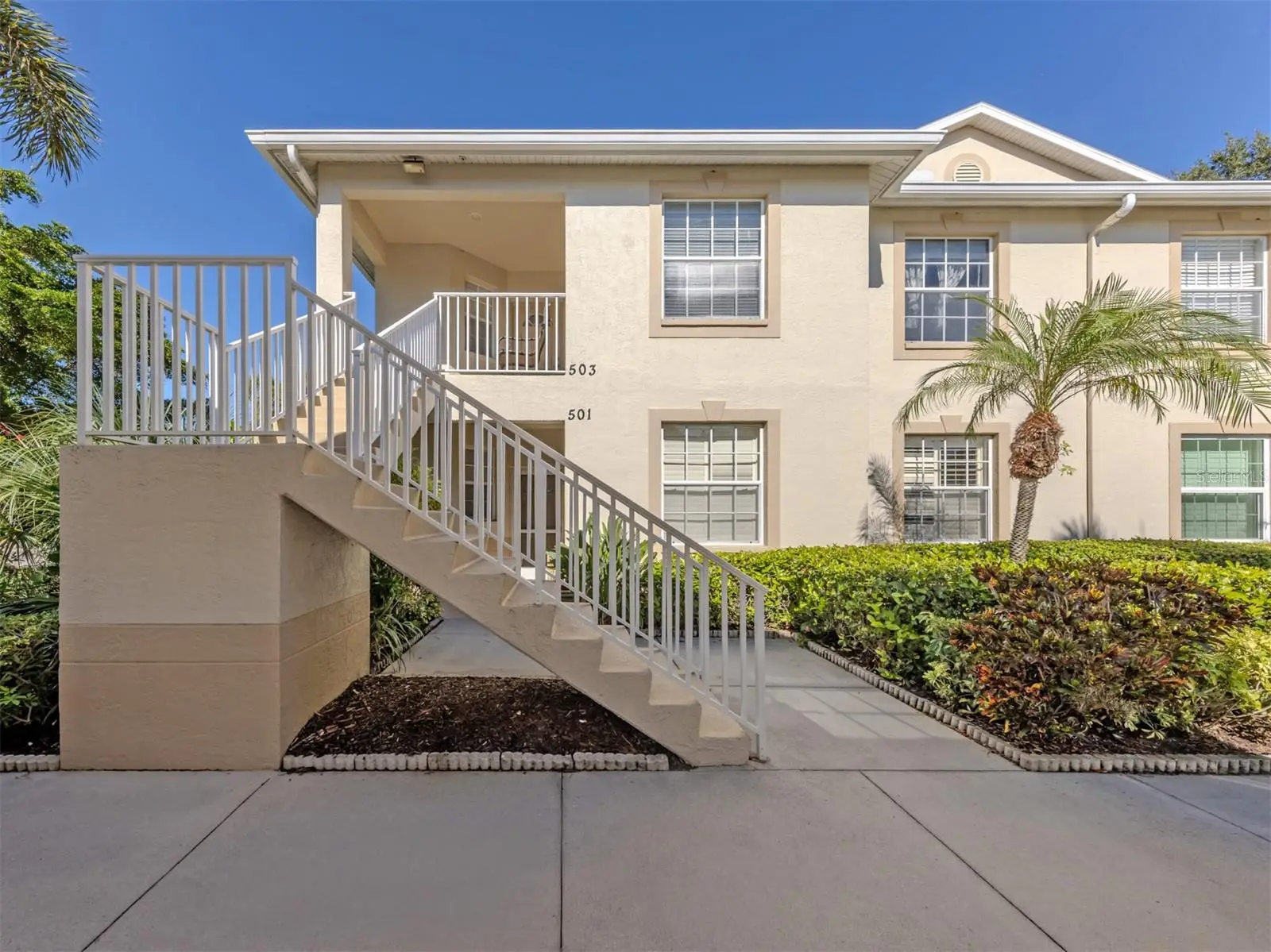 503 Auburn Lakes Circle, FL