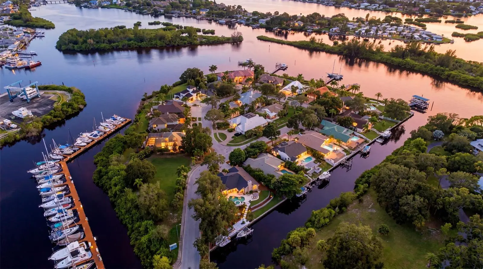 1102 Marina Drive, FL
