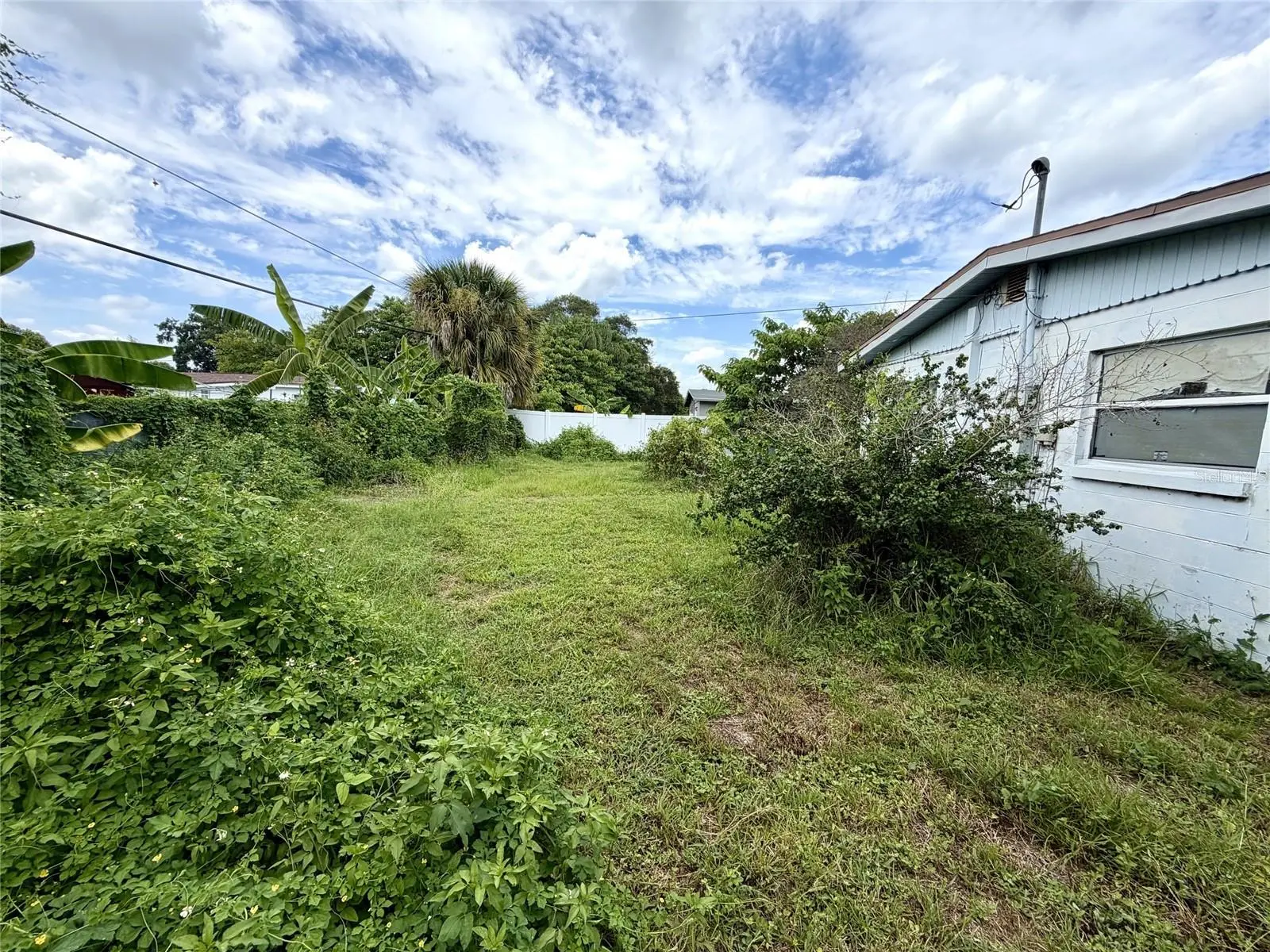 2900 Sanka Drive, FL