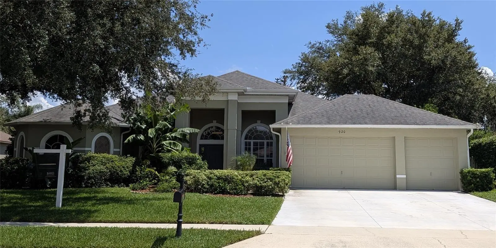 920 Saza Run, FL
