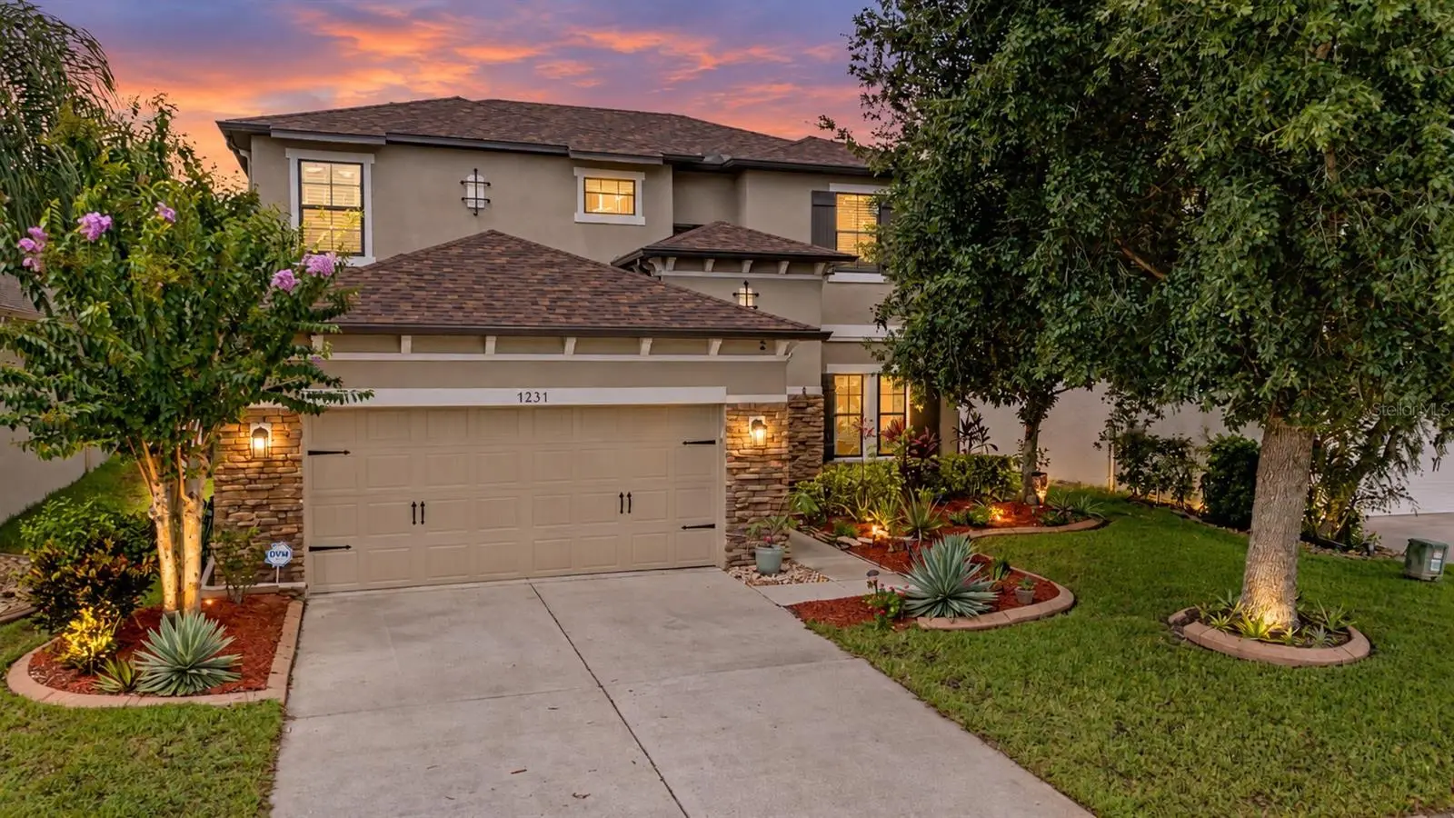 1231 Ketzal Drive, FL