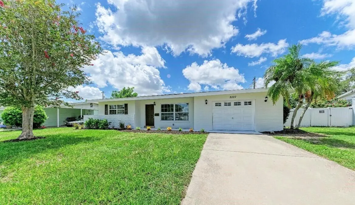 3207 19th Avenue, FL