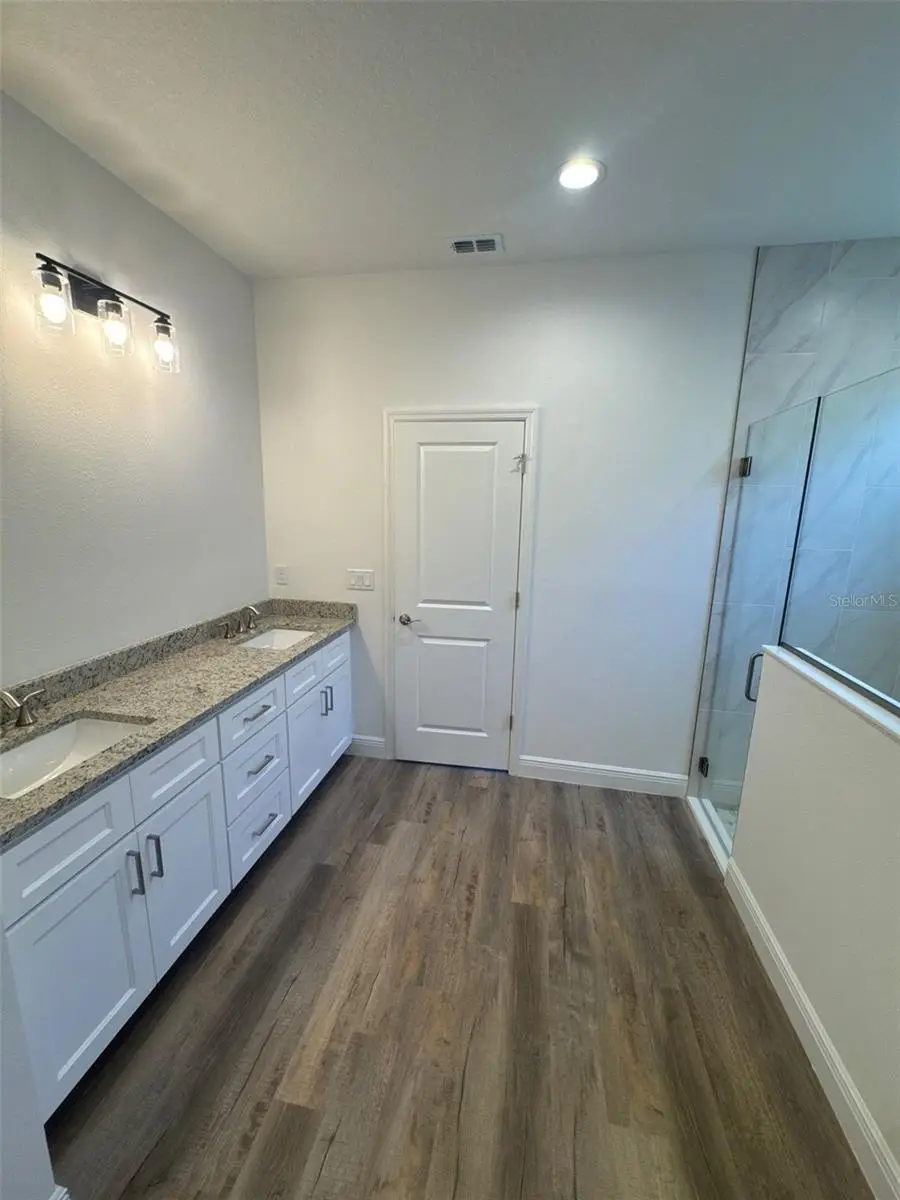 531 Ellie Court, FL
