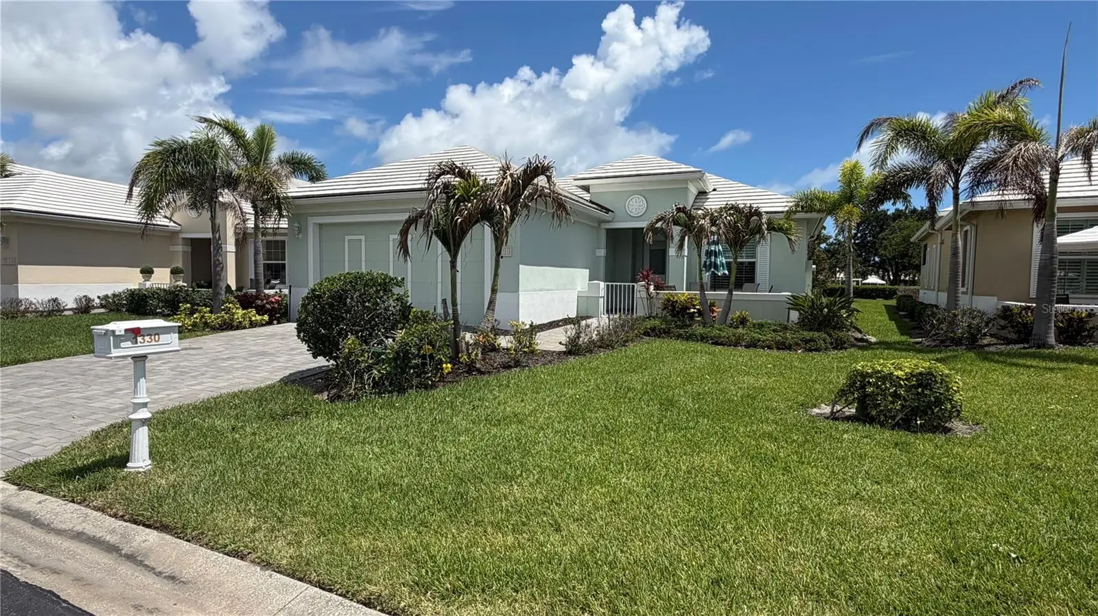 1330 Saint Catherines Circle, FL