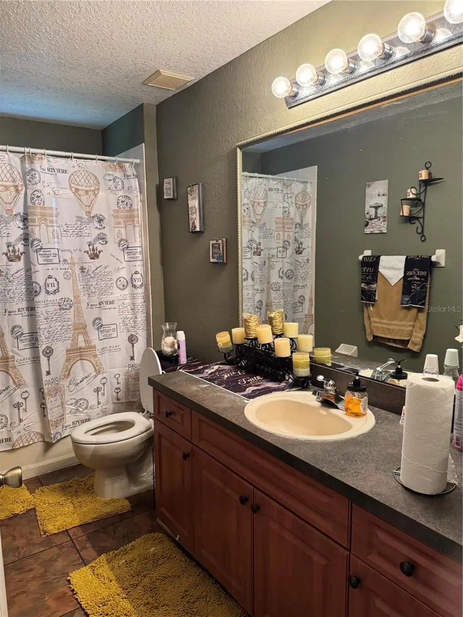 116 Spoonbill Court, FL