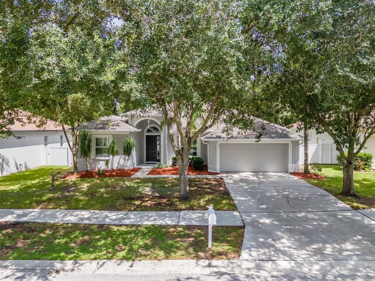 220 Taylor Bay Lane, FL