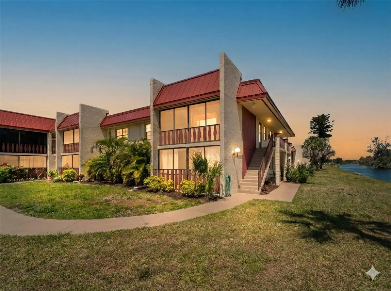72 Boundary Boulevard, FL
