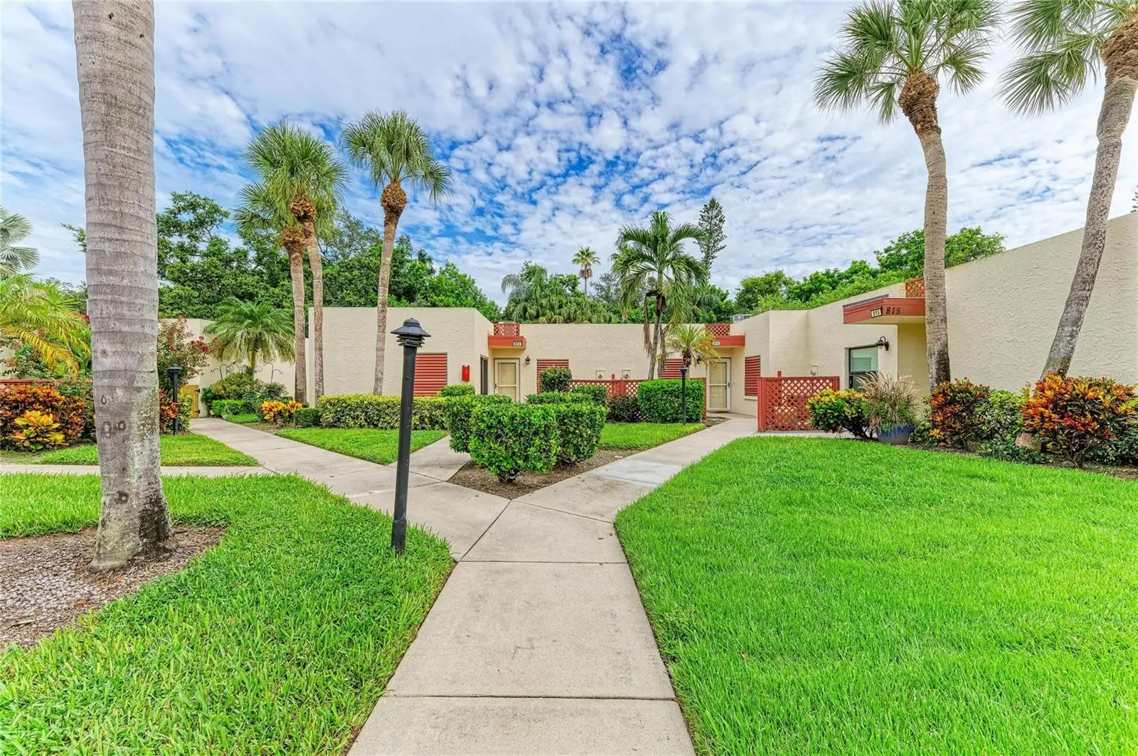 813 Spring Lakes Boulevard, FL
