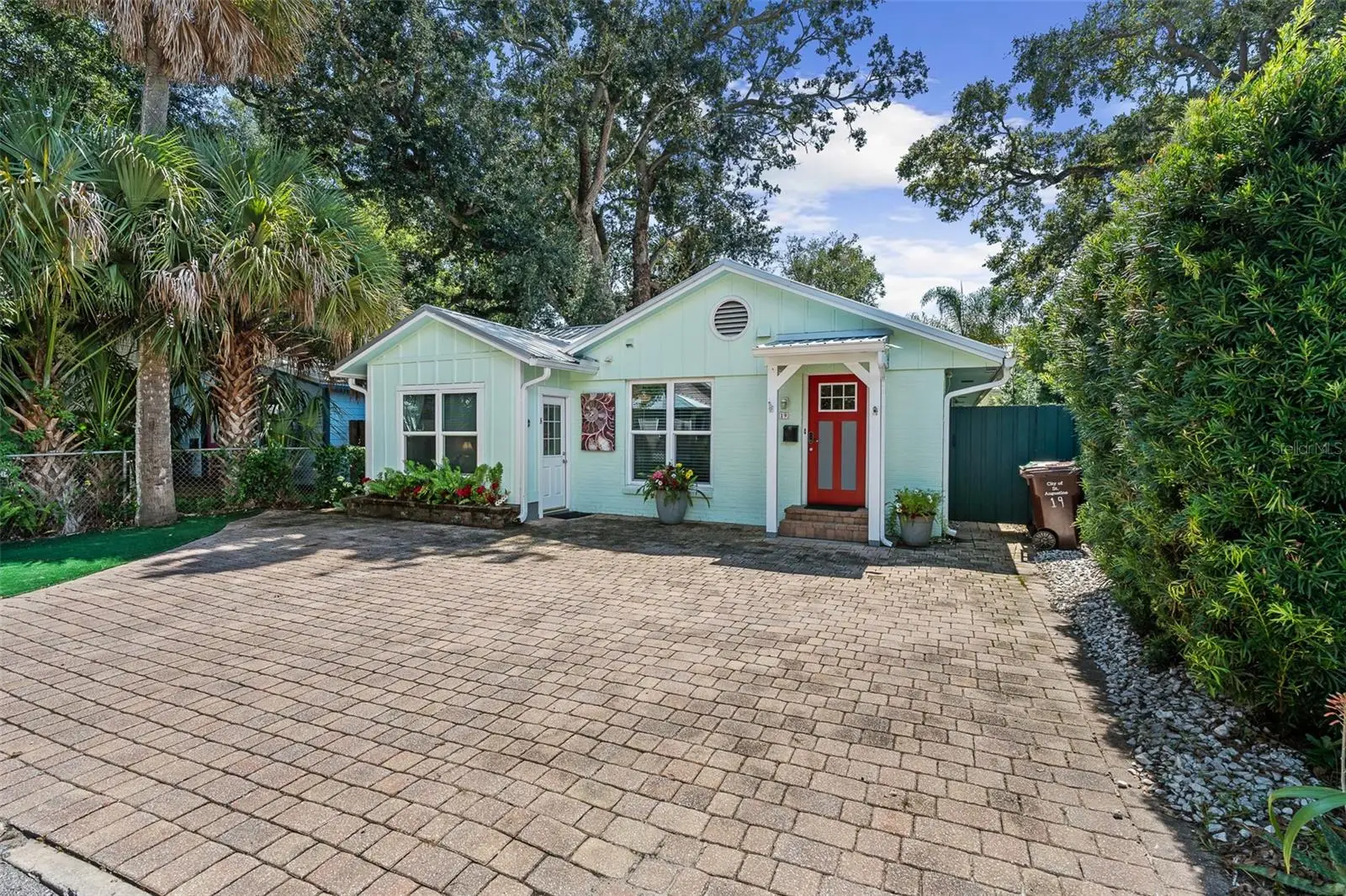 19 Lovett Street, FL