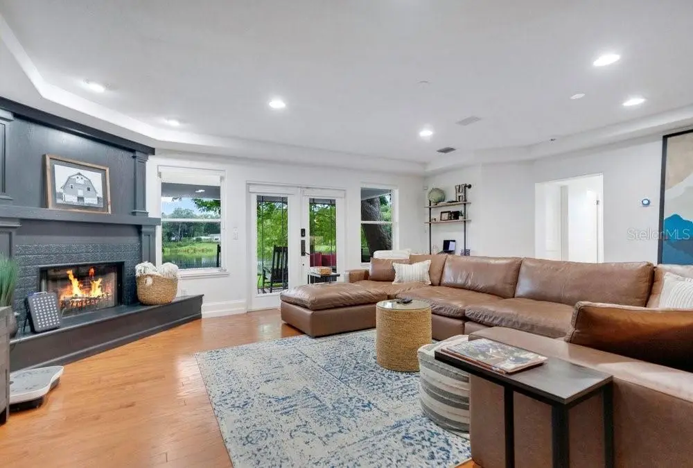 2227 Howard Drive, FL