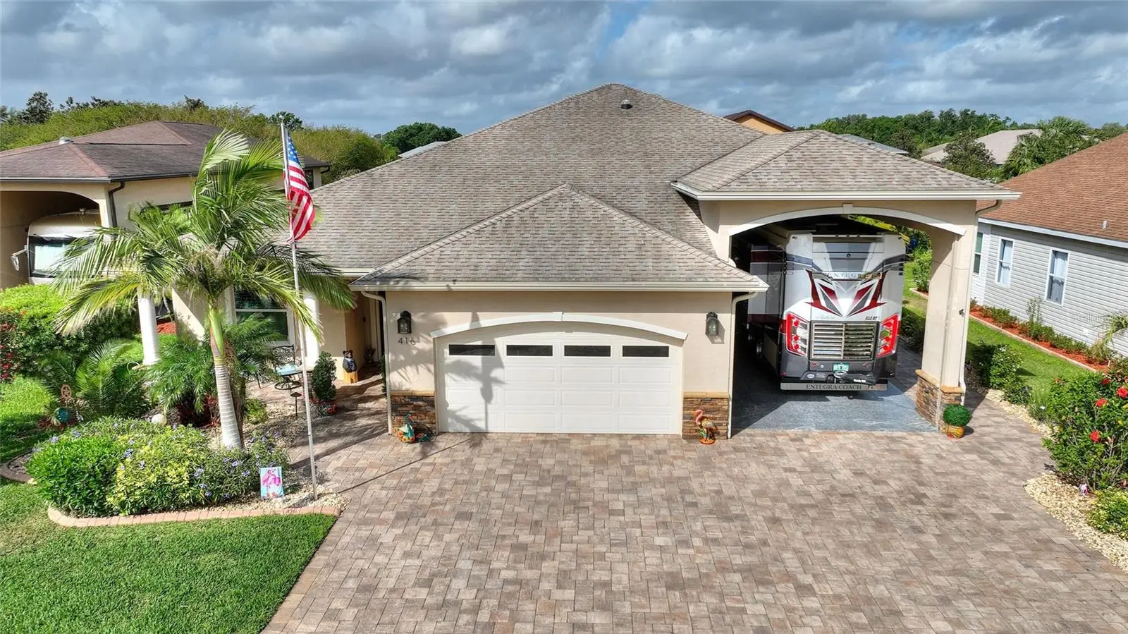 416 Motorcoach Drive, FL