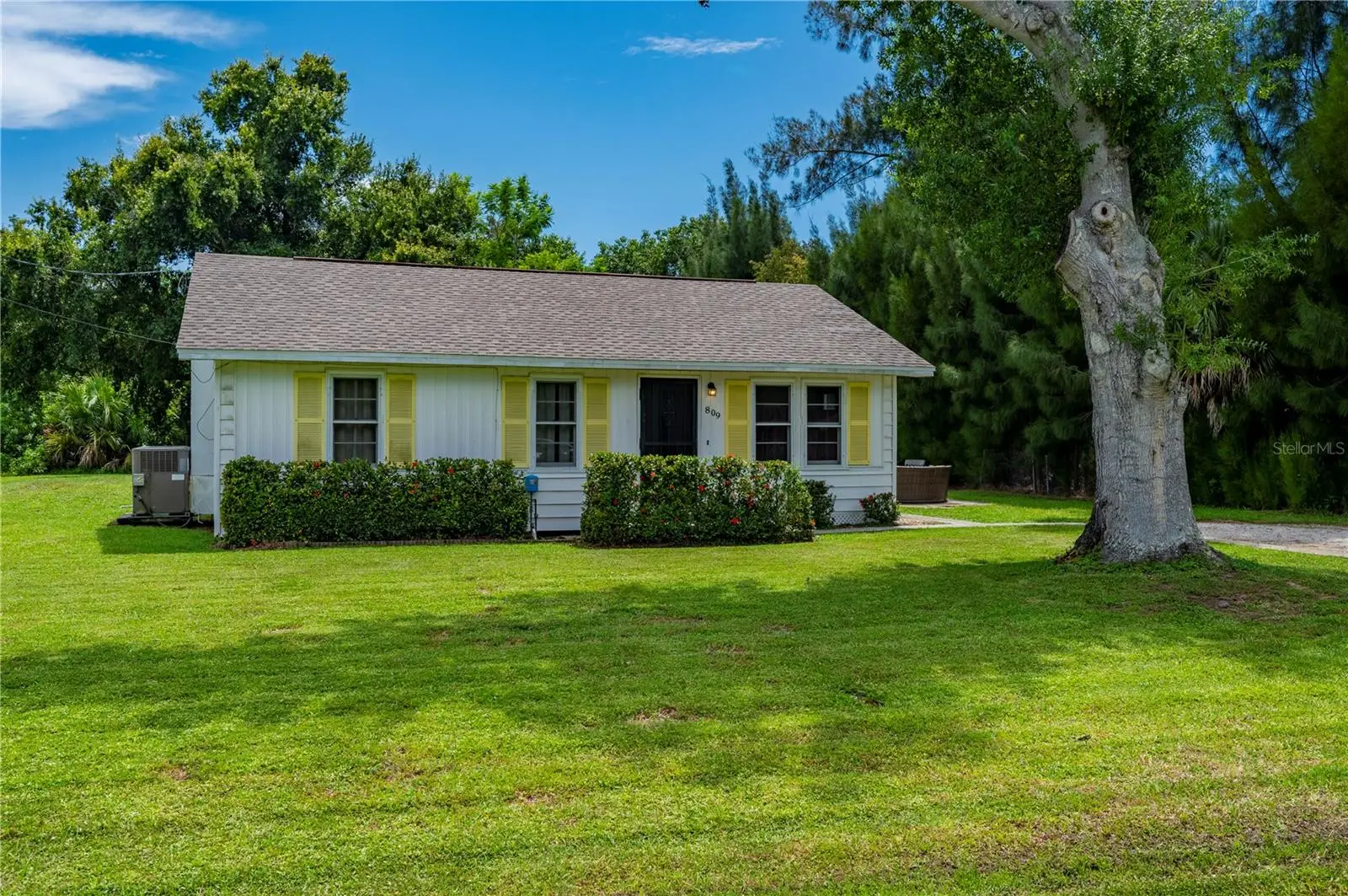 809 Burland Street, FL