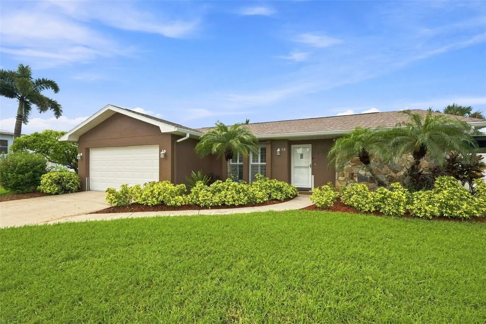 28 Wall Terrace, FL