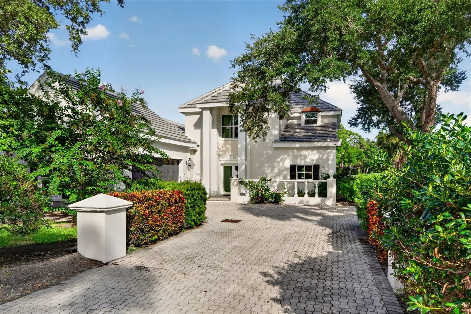 226 Saint James Park, FL
