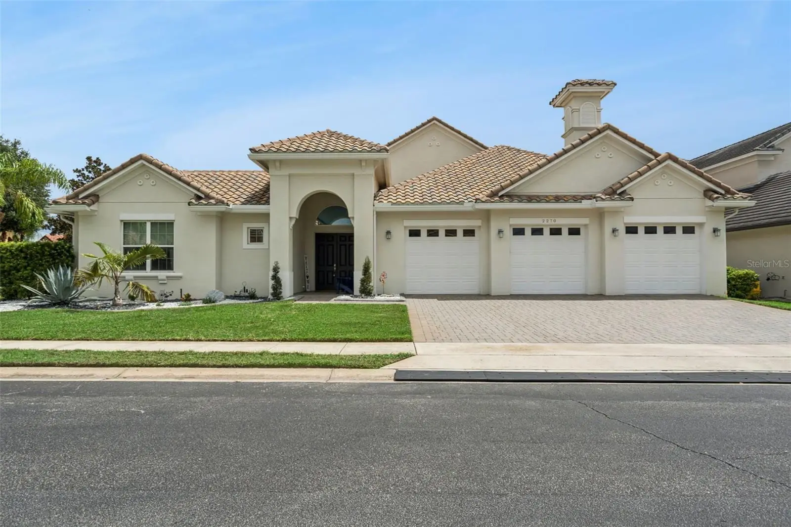 2270 Callaway Court, FL