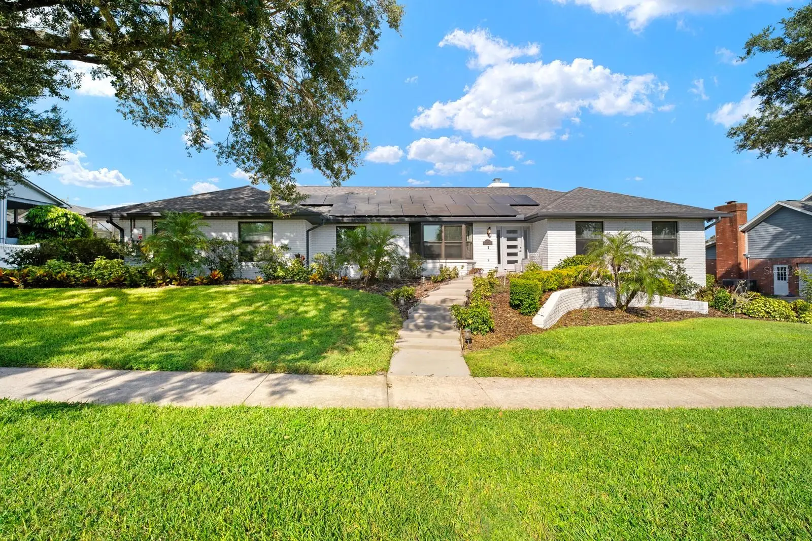 2709 Fairway View Drive, FL