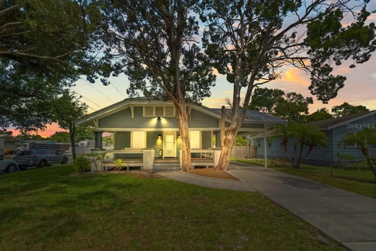 7002 Cameron Avenue, FL