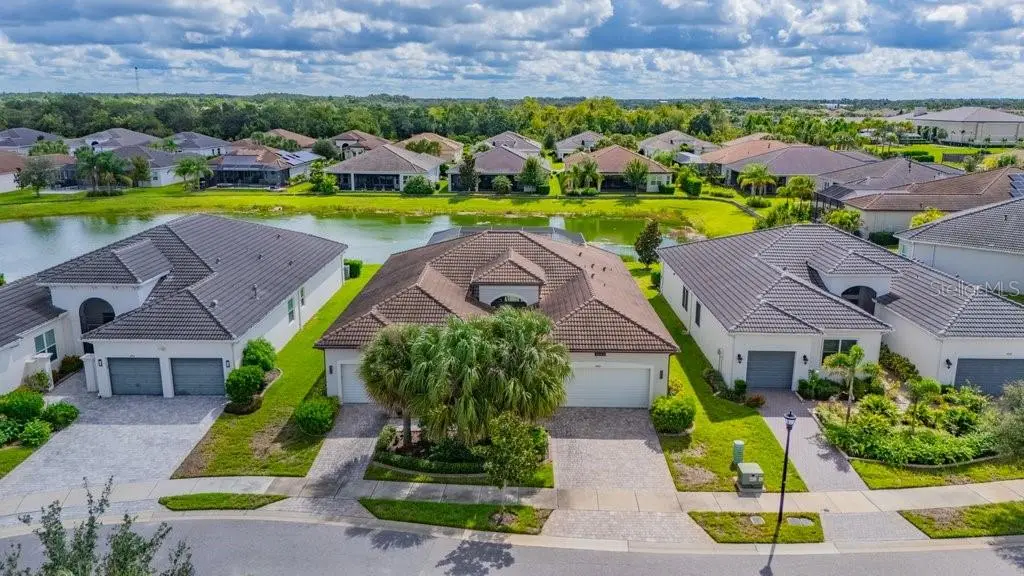 4906 Pamplona Court, FL