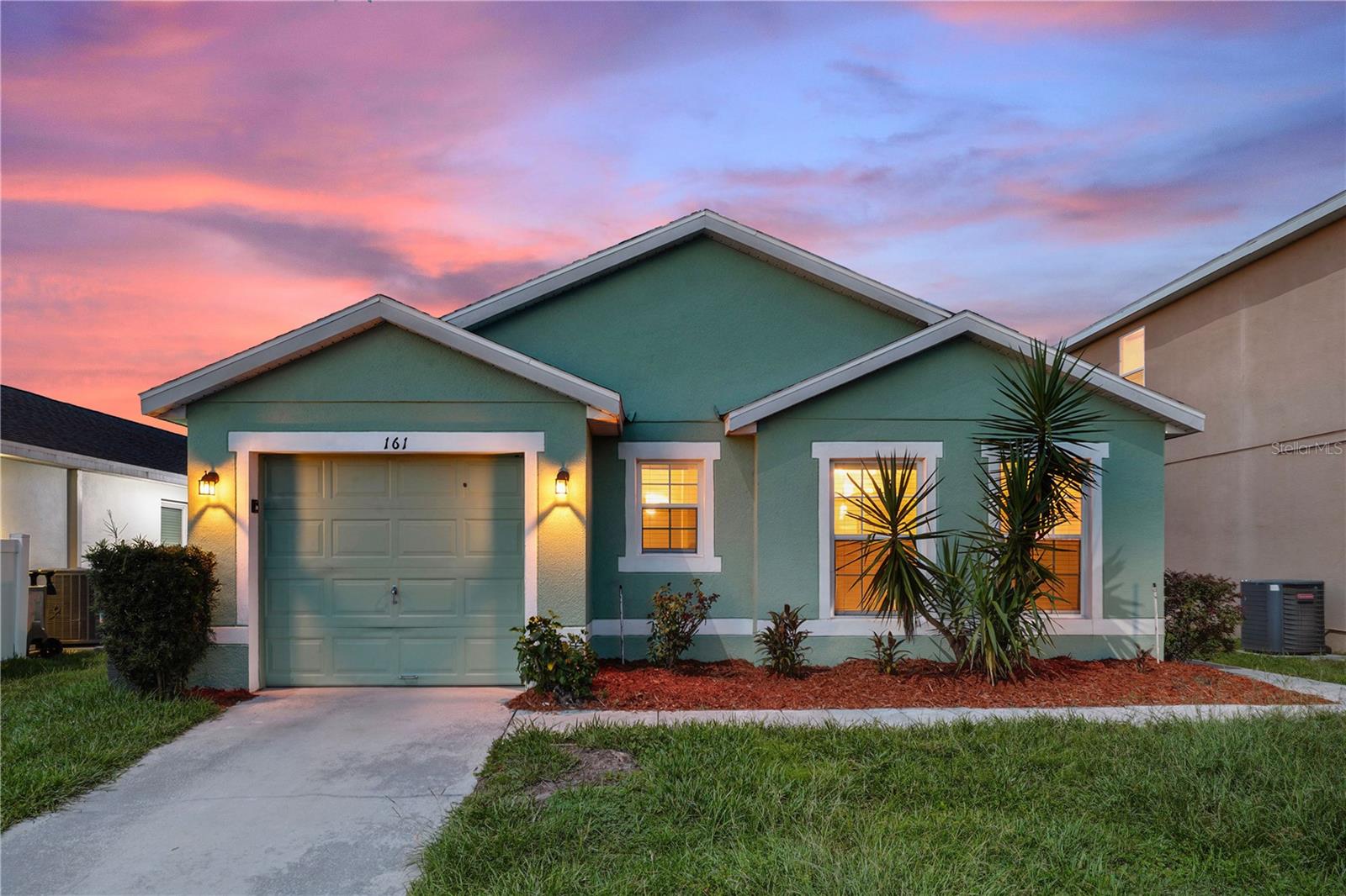 161 Hammock Court, FL