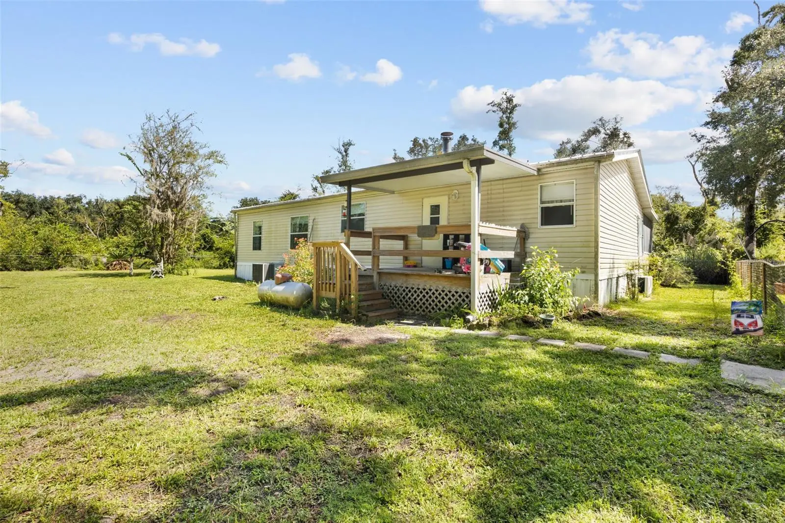 305 290th Avenue, FL
