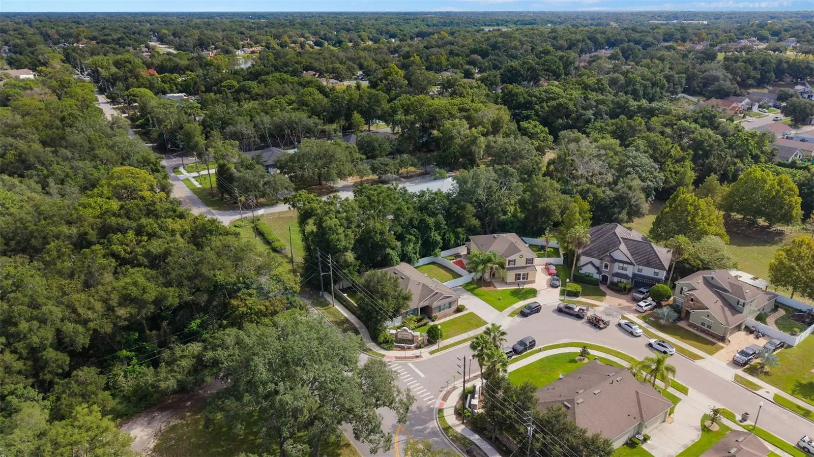 1007 Flagstone Court, FL