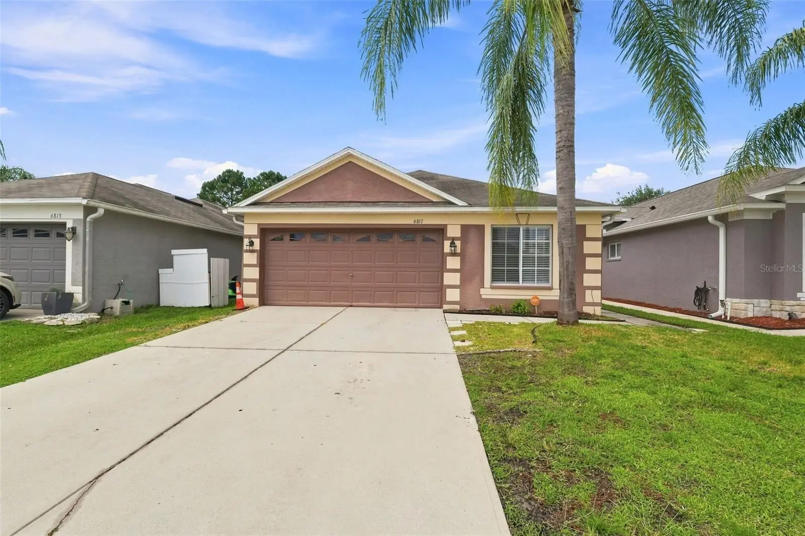 6817 Aramon Court, FL
