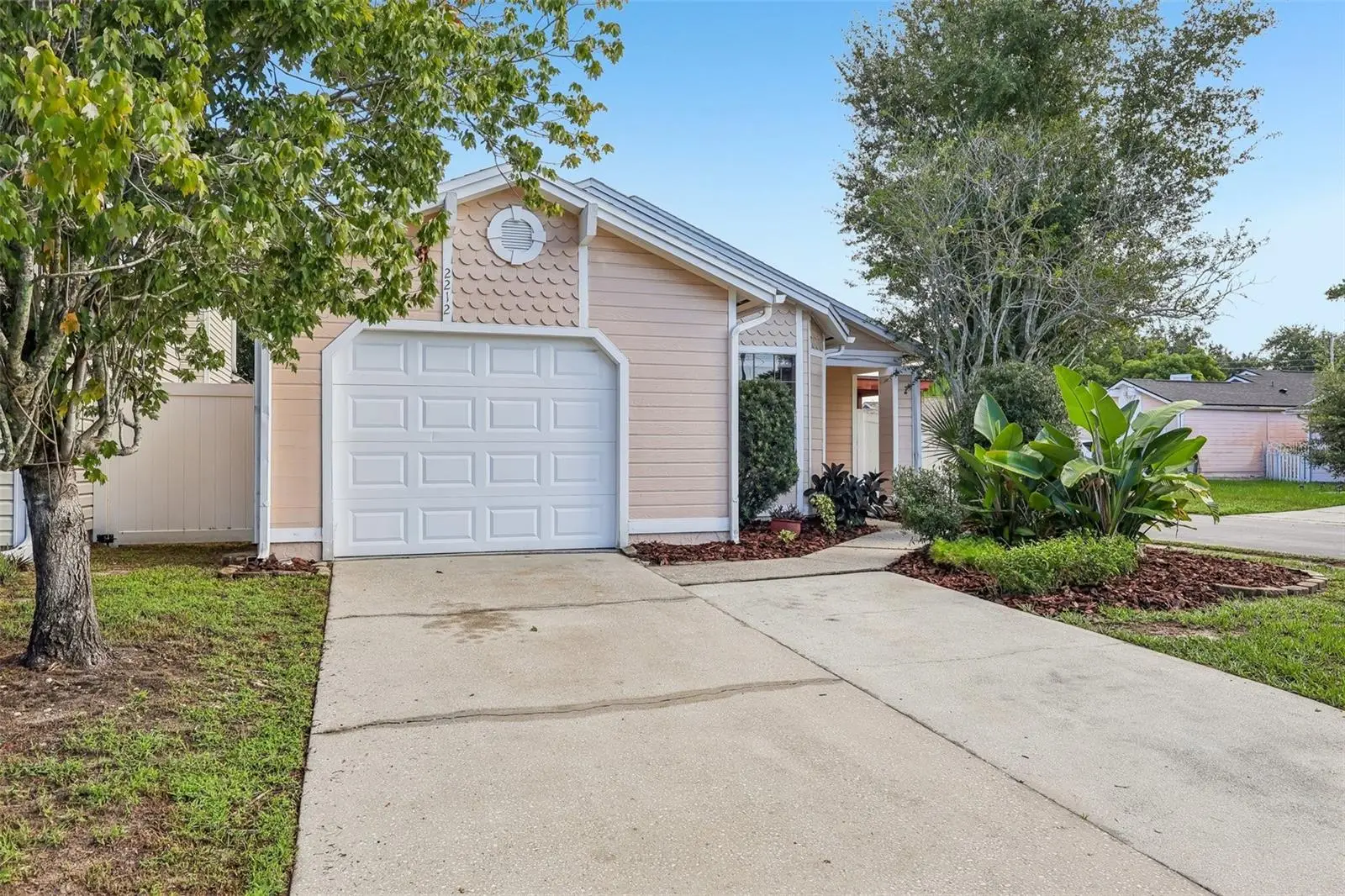 2212 Faxton Court, FL