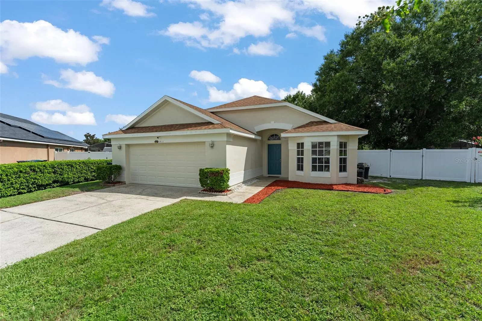 4811 Fort Apache Court, FL