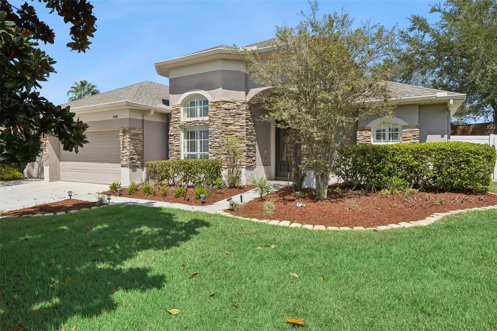1458 Whitefriar Drive, FL
