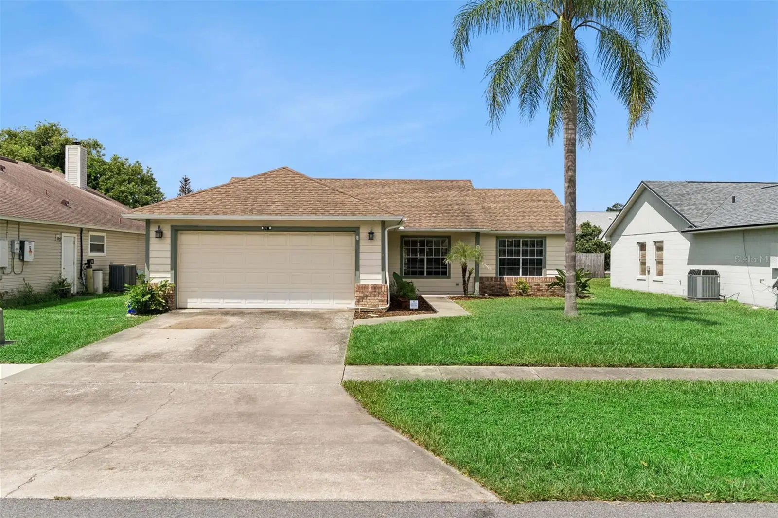 204 Bristol Circle, FL