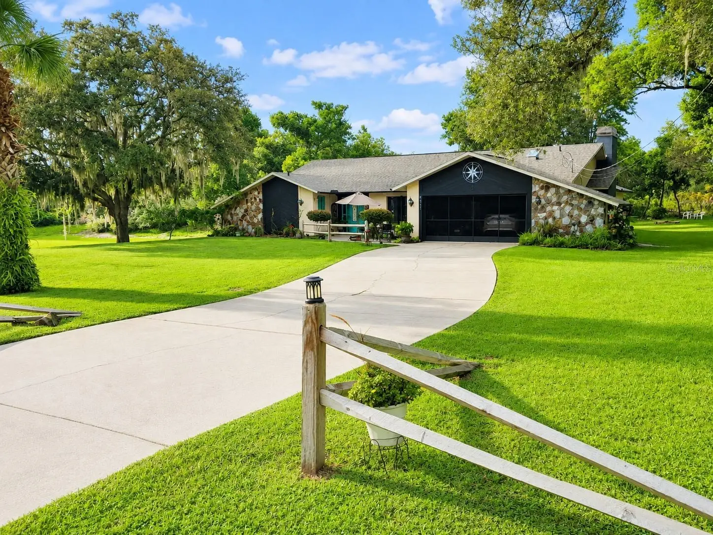 8057 Delaware Drive, FL