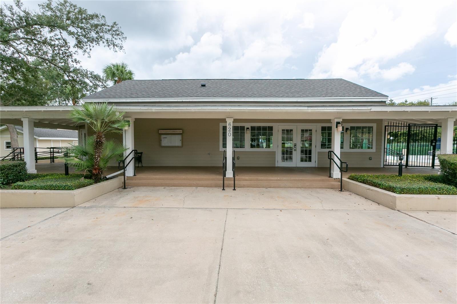 640 Elm Creek Court, FL