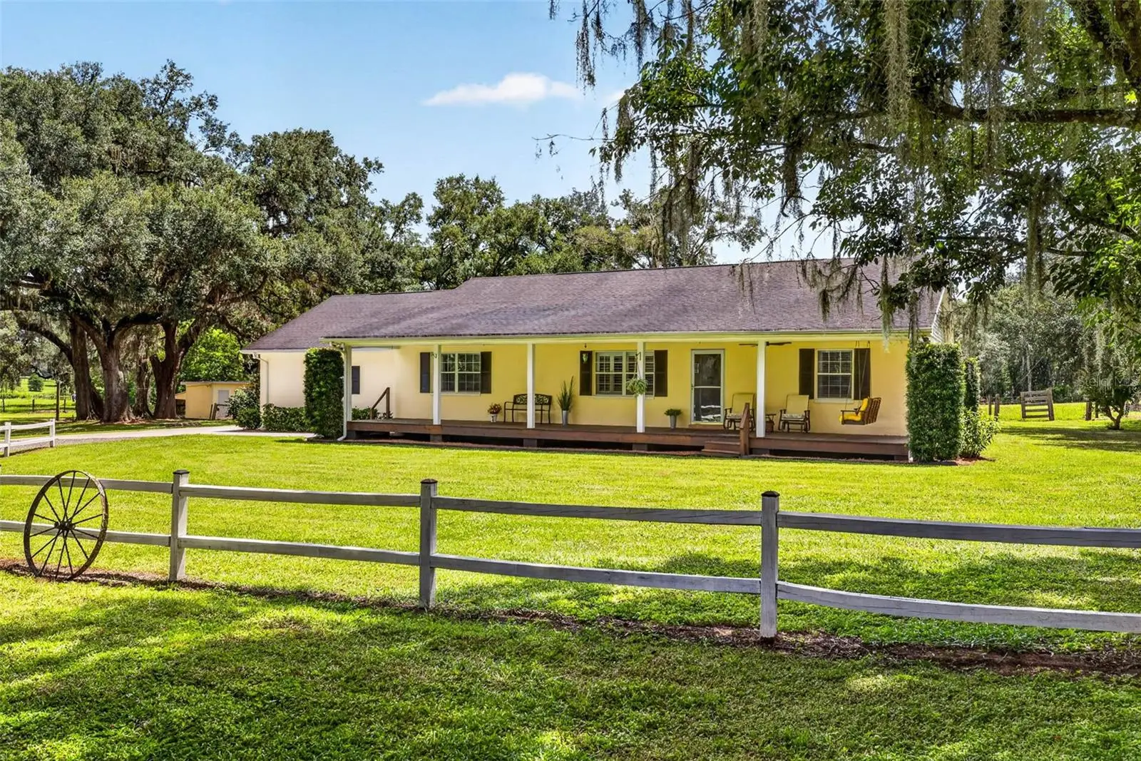 17380 Sweetwater Road, FL
