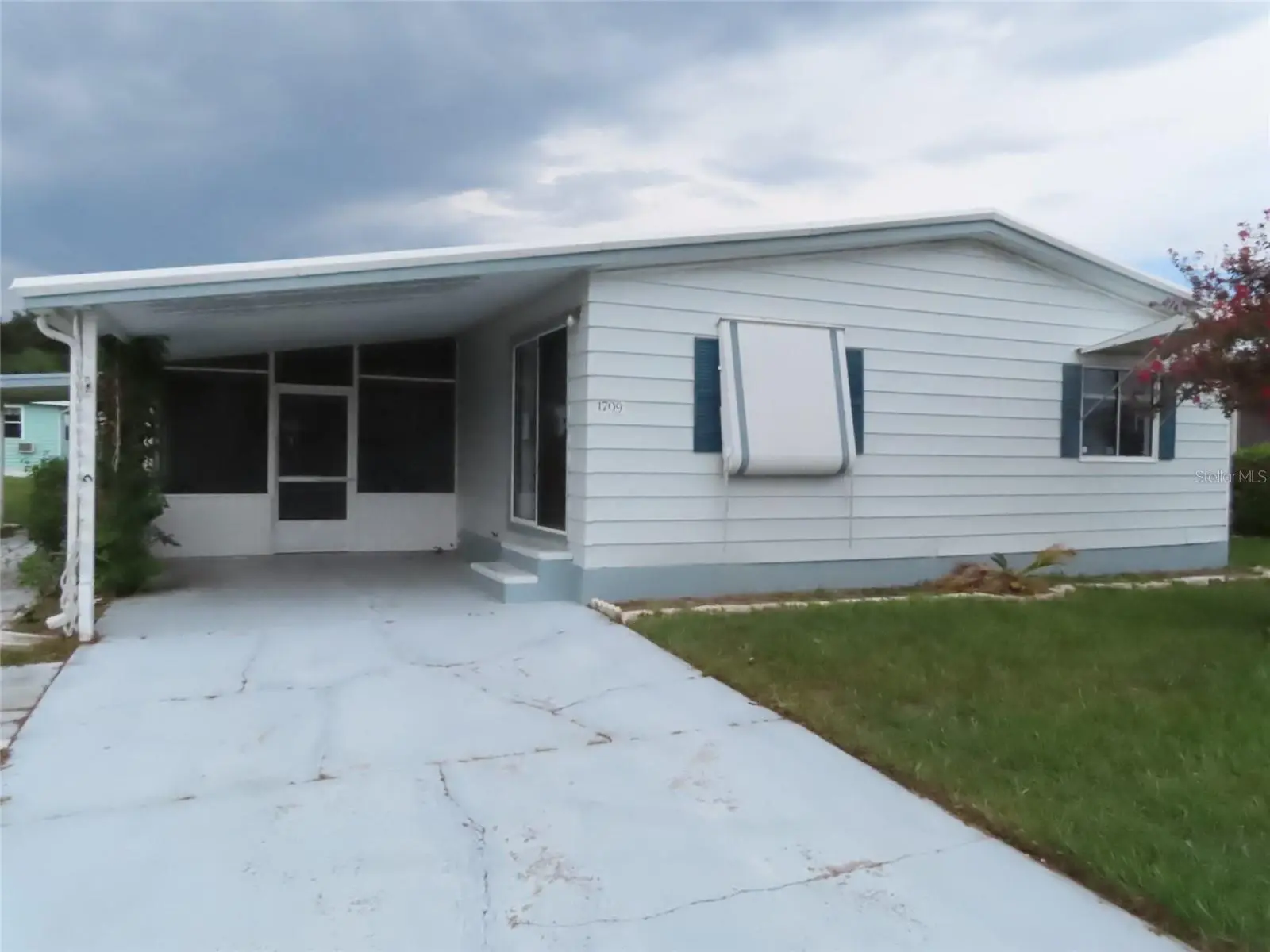 1709 Fox Hill Drive, FL