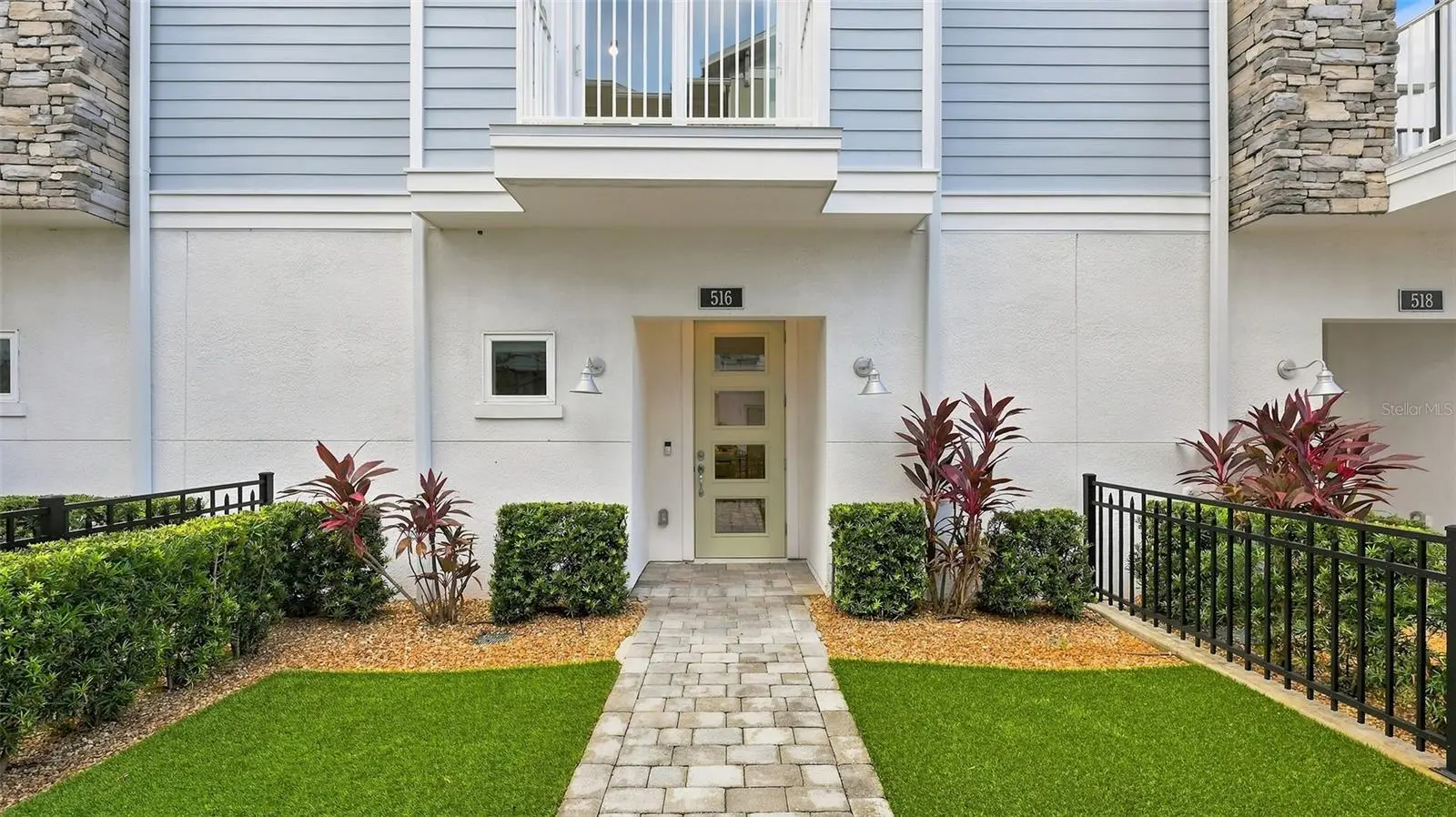 516 Laurel Park Drive, FL