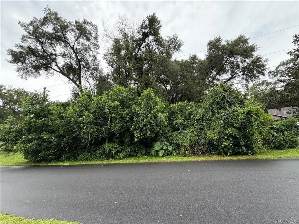 6140 Ivy Lane, FL