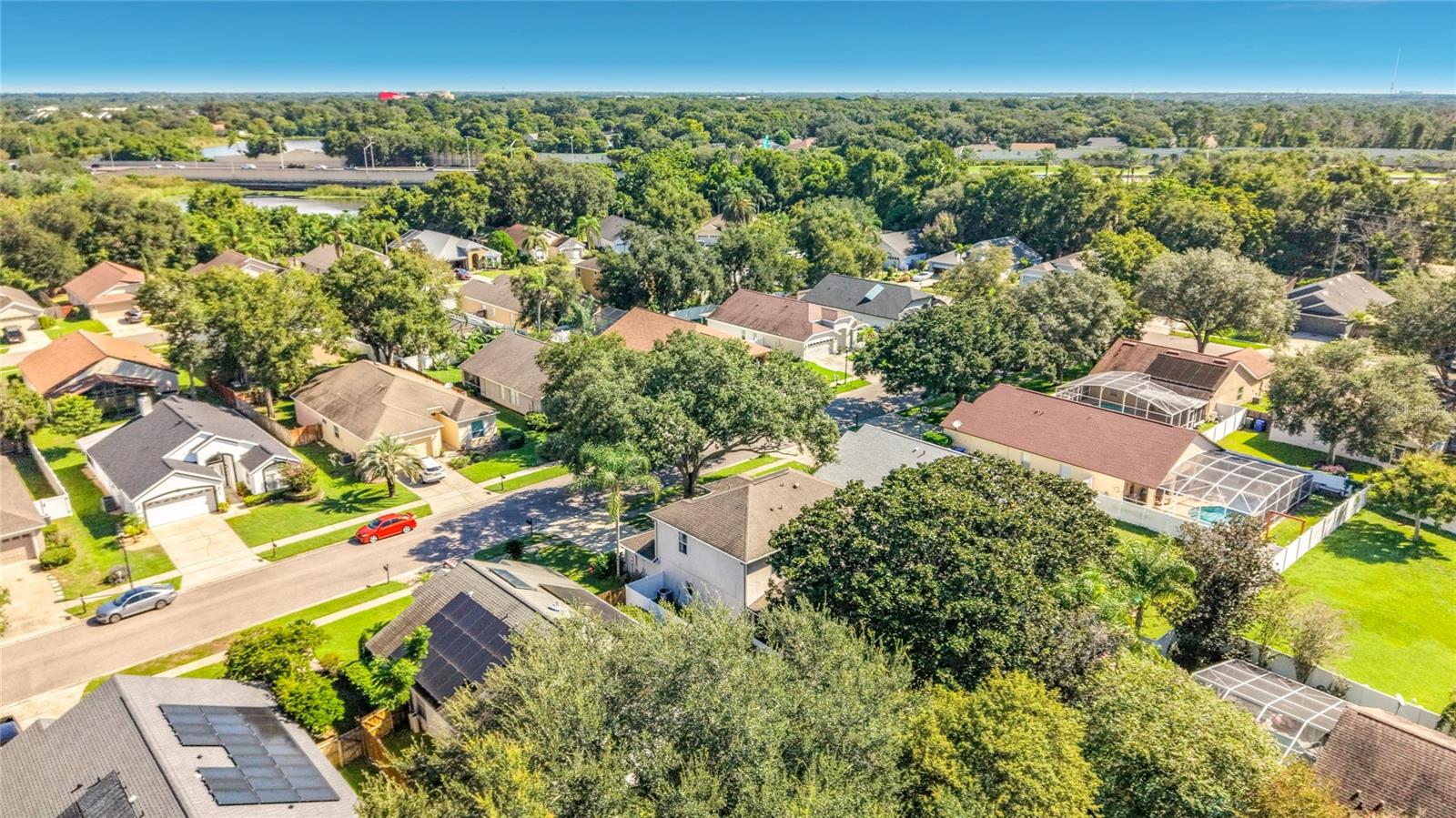 513 Winding Hollow Avenue, FL