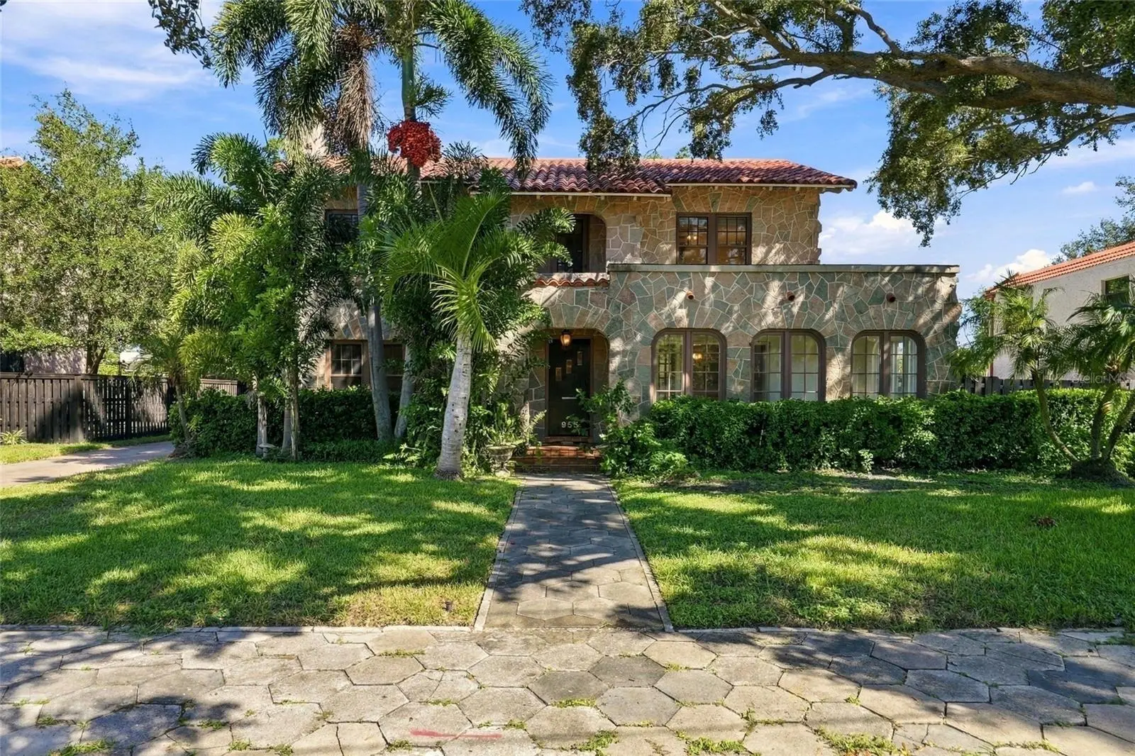 955 39th Avenue, FL