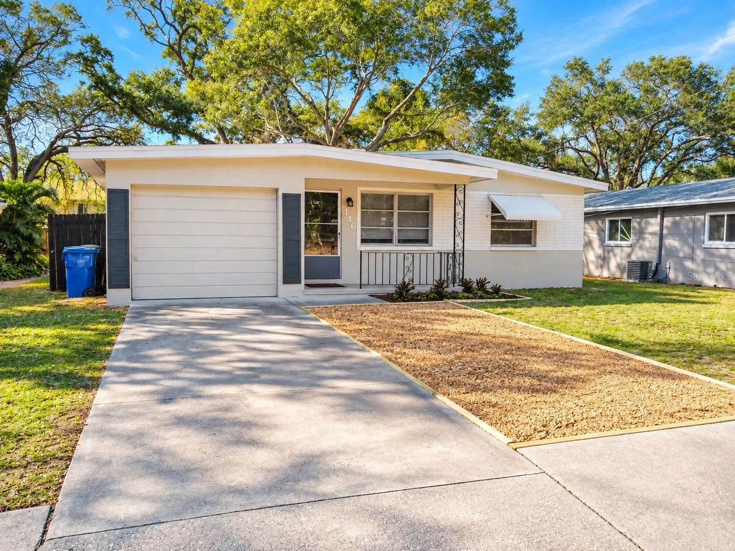 446 New York Avenue, FL