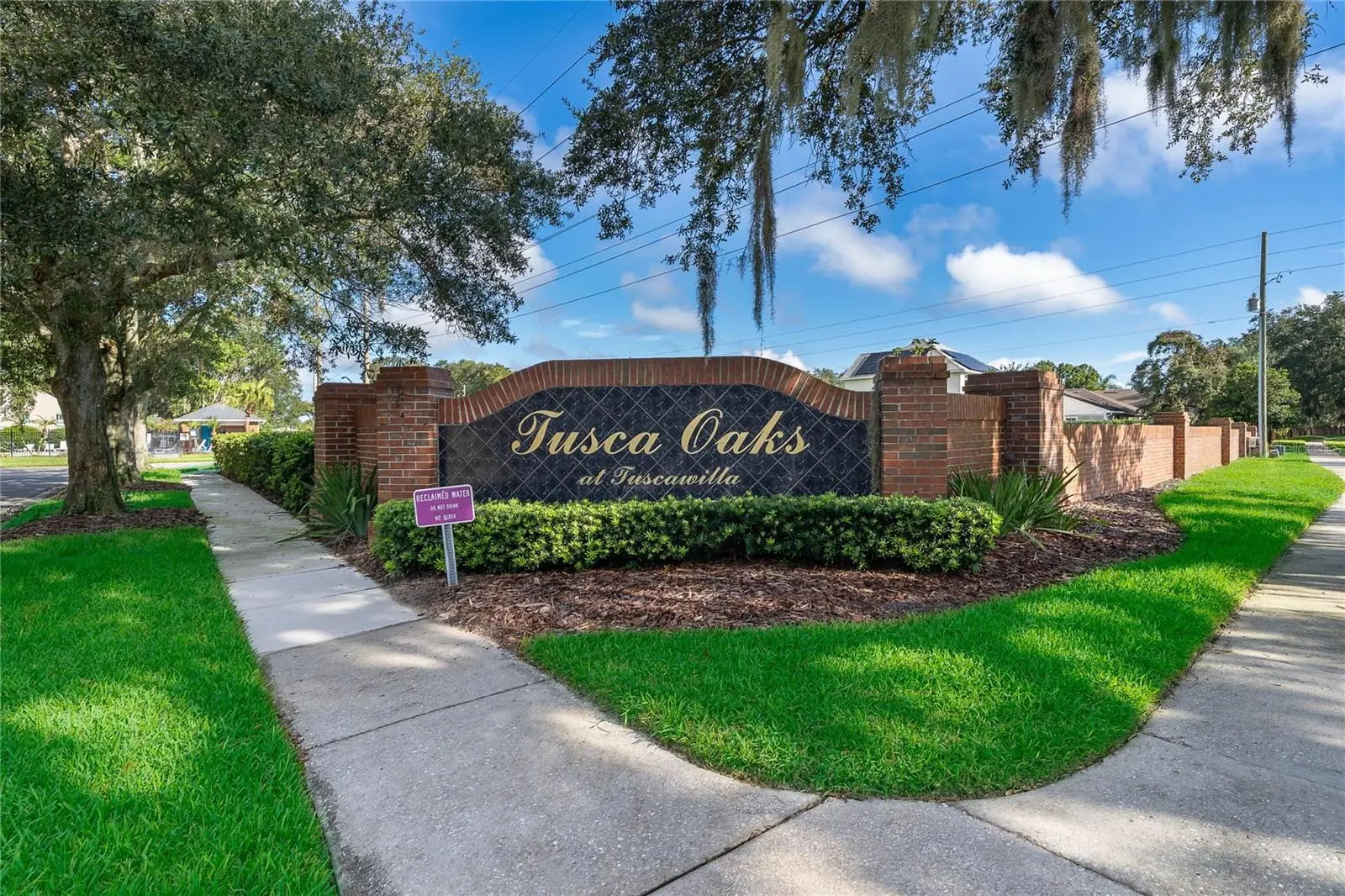 519 Pleasant Grove Drive, FL