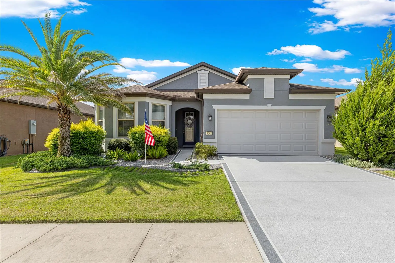 9562 63rd Loop, FL